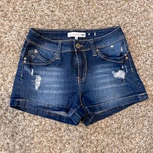 YMI wannabettabutt size 7 dark wash